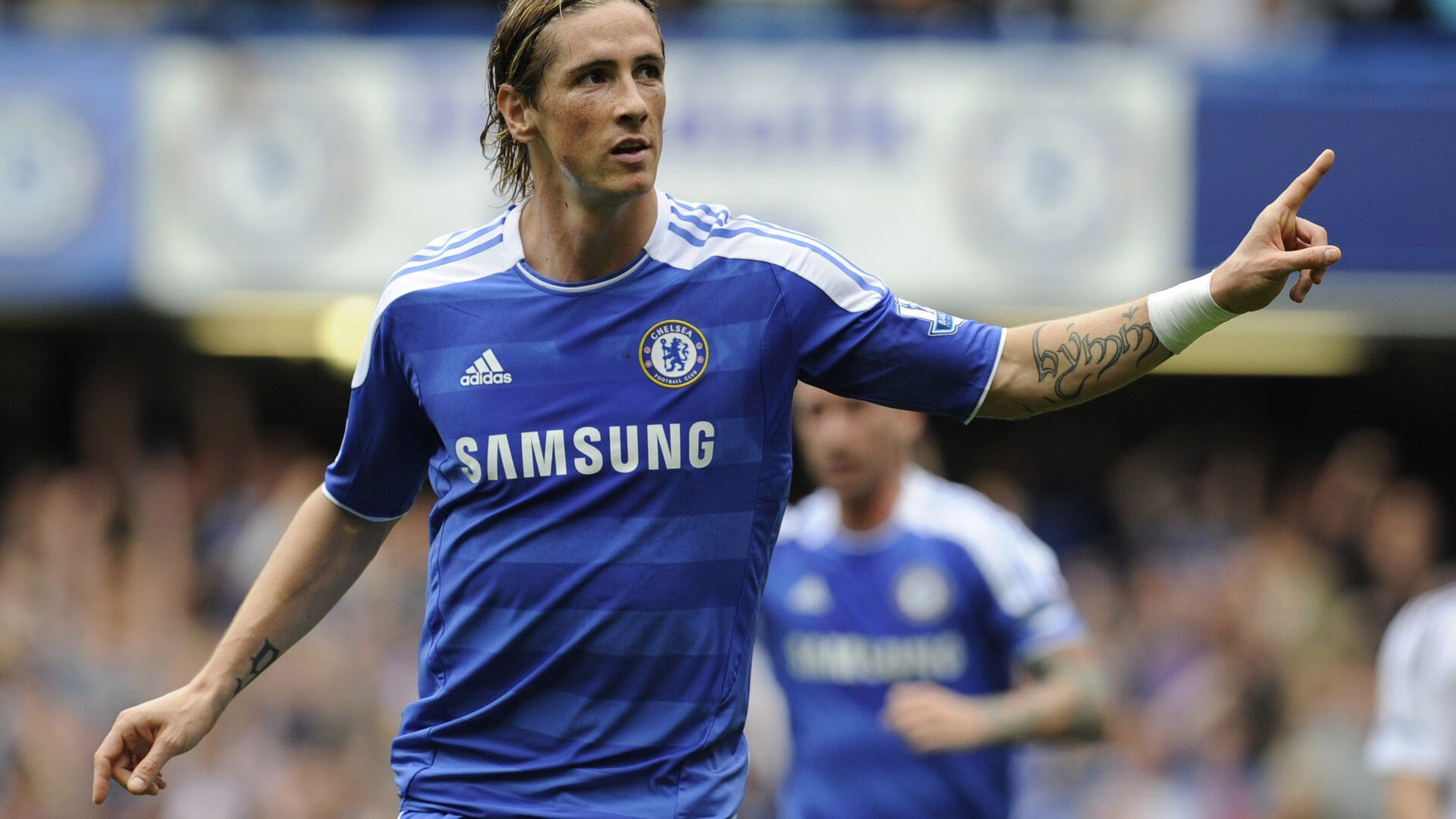 华体会app-体育解说员:回顾那些经典语录与球星瞬间,体育 解说